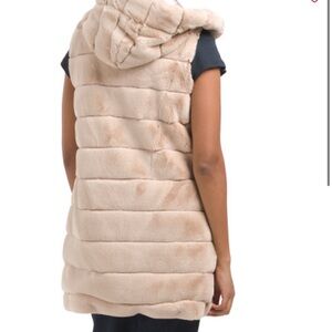Via Spiga Faux Fur Vest with Hood